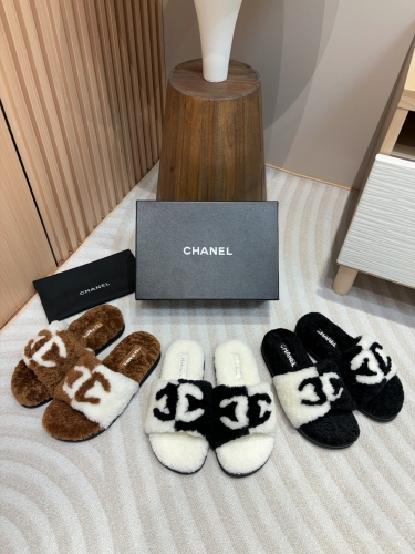 No.64990   Chanel Mao Mao Shoes Color blocked Wool One Word Slippers Imported wool shoe upper 35-41