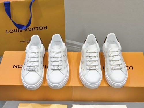 No.65043   LV Time Out series embossed logo embossed white shoes 35-41