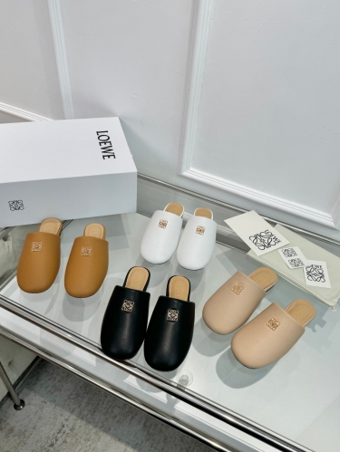 No.65024    Loewe Baotou slippers Water dyed sheepskin 35-41