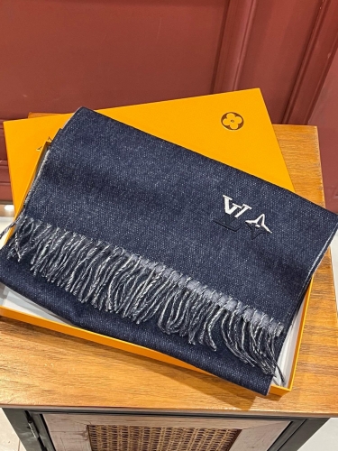 No.91539    2024.9.22   LV Paris Fashion Show  Double sided cashmere scarf Mongolian Plateau Fine Cashmere 180*35cm