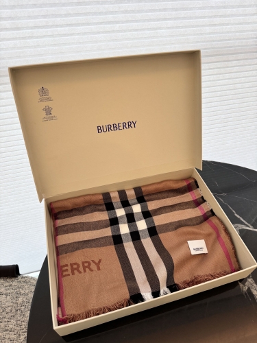 No.91575    2024.9.22   BURBERRY Classic grid Silk and cashmere scarf 70*220cm