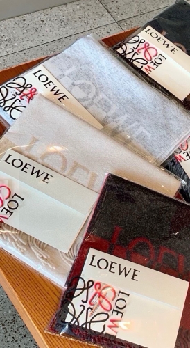 No.91571     2024.9.22   Loewe 90% Australian wool+10% cashmere 30*180cm