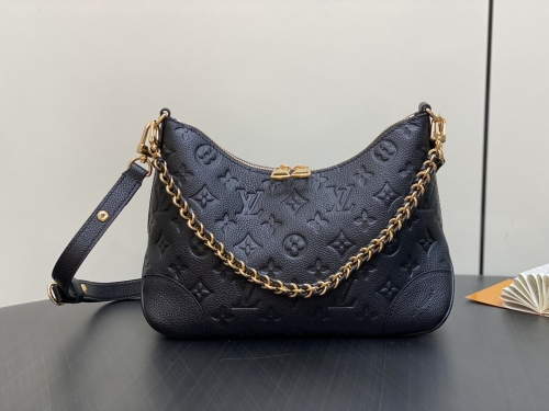 No.57344     M12930    16*9.5*29cm    Black full leather embossed chain bag, horn bag series KOREA PRE-LAUNCH handbag