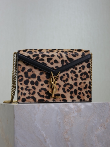 No.57399      532750     22*16.5*5.5cm    CASSANDRA Chain Pack Italian imported cowhide paired with leopard print