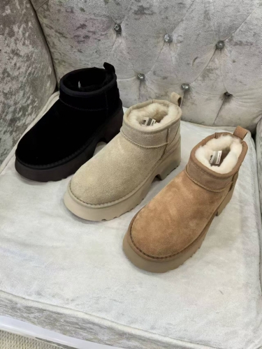 No.65204   UGG Thick soled and thick heeled woolen boots Integrated sheepskin and fur 6.5cm 35-41