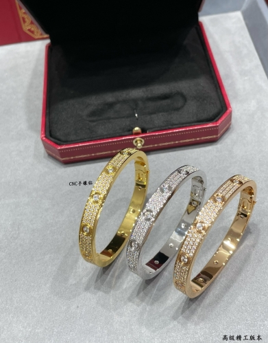 No.91681  Cartier Second generation CNC wide version with main diamond starry sky bracelet V Gold Plated Micellar Gold 2024/12/7