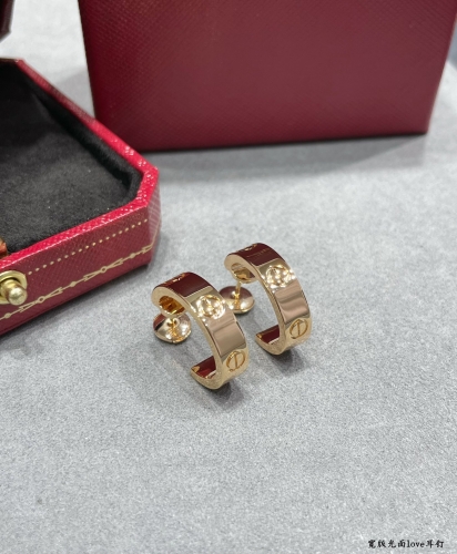 No.91680     Cartier CNC wide glossy LOVE earrings V Gold Material 8640270 2024/12/7