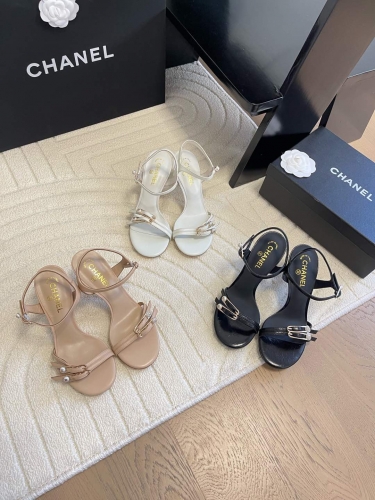 No.65223   Chanel  Vintage vintage series large standard sandals Customized shoe upper with sheepskin foot pads Size:35-39 2025/3