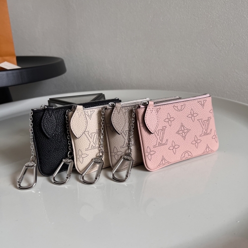 No.57465    M69508    13.8*9*1.5cm   Chip version coin purse Mahina leather material Paired with Monogram perforation design