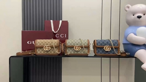 No.59438  GG Monogram Gucci Go 826761 21.5-14-9cm