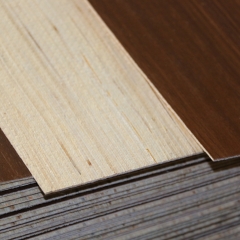 Melamine Laminated 1.3mm 1.5mm 1.8mm Synchronized Plywood Melamine Recon Veneer