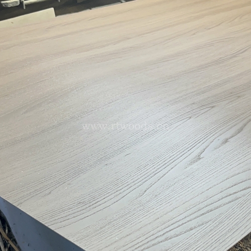 Factory Direct Top Quality New Design Wood Veneer CDF Veneer Supplier