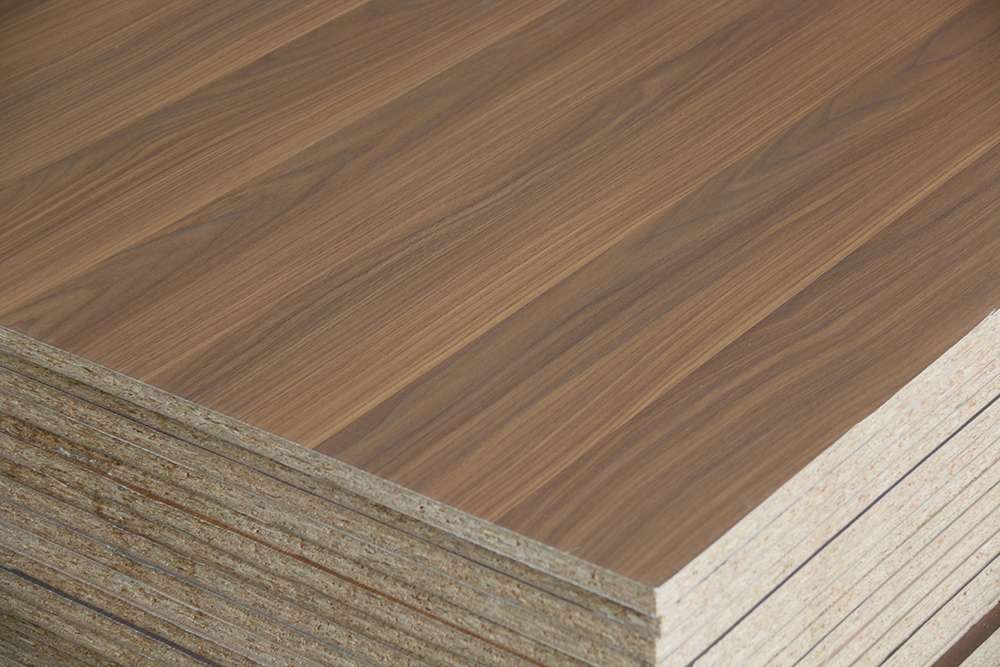 synchronized chipboard
