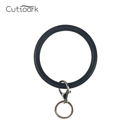 Cutipark Silicone Key Ring Bracelet Key Rings, Round Keyring Holder for Women Girls Ideal Gifts Random Color
