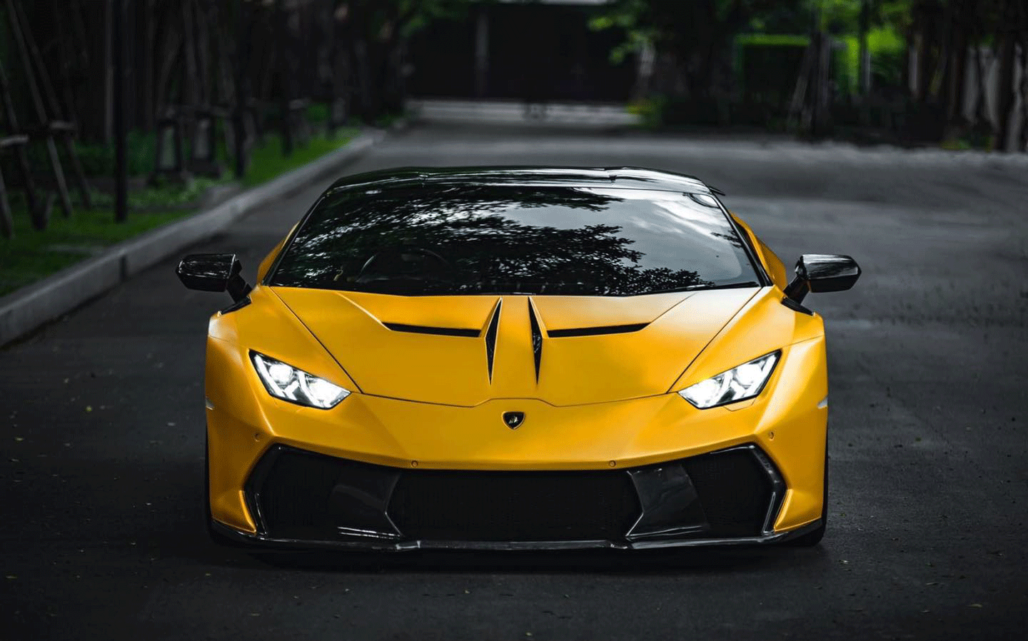 VORSTEINER HALF CARBON FIBER FRONT BUMPER FOR LAMBORGHINI HURACAN LP610 ...