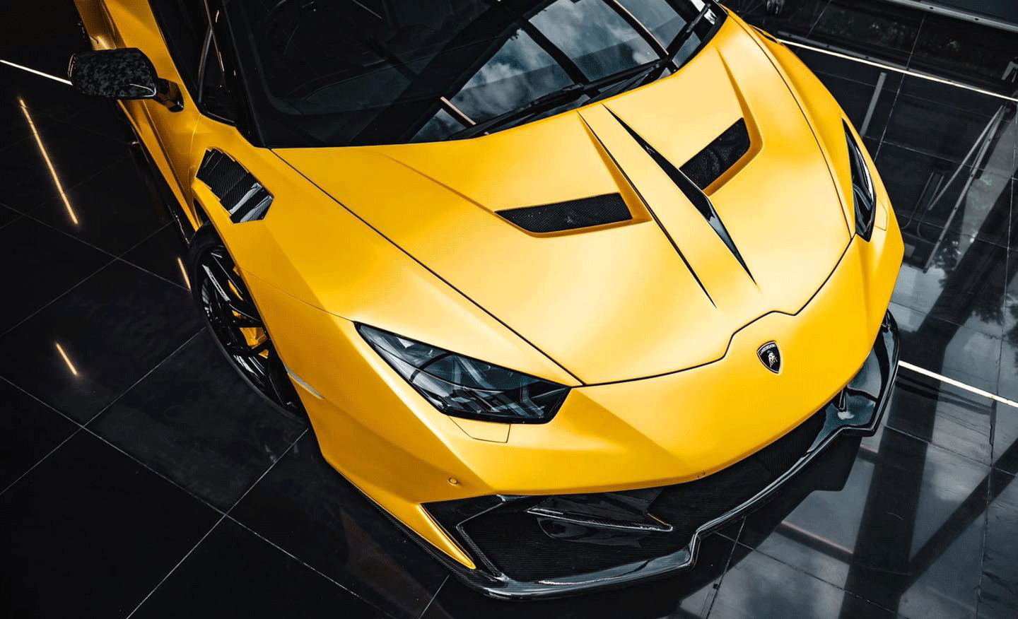 VORSTEINER STYLE CARBON FIBER HOOD FOR HURACAN LP580LP610