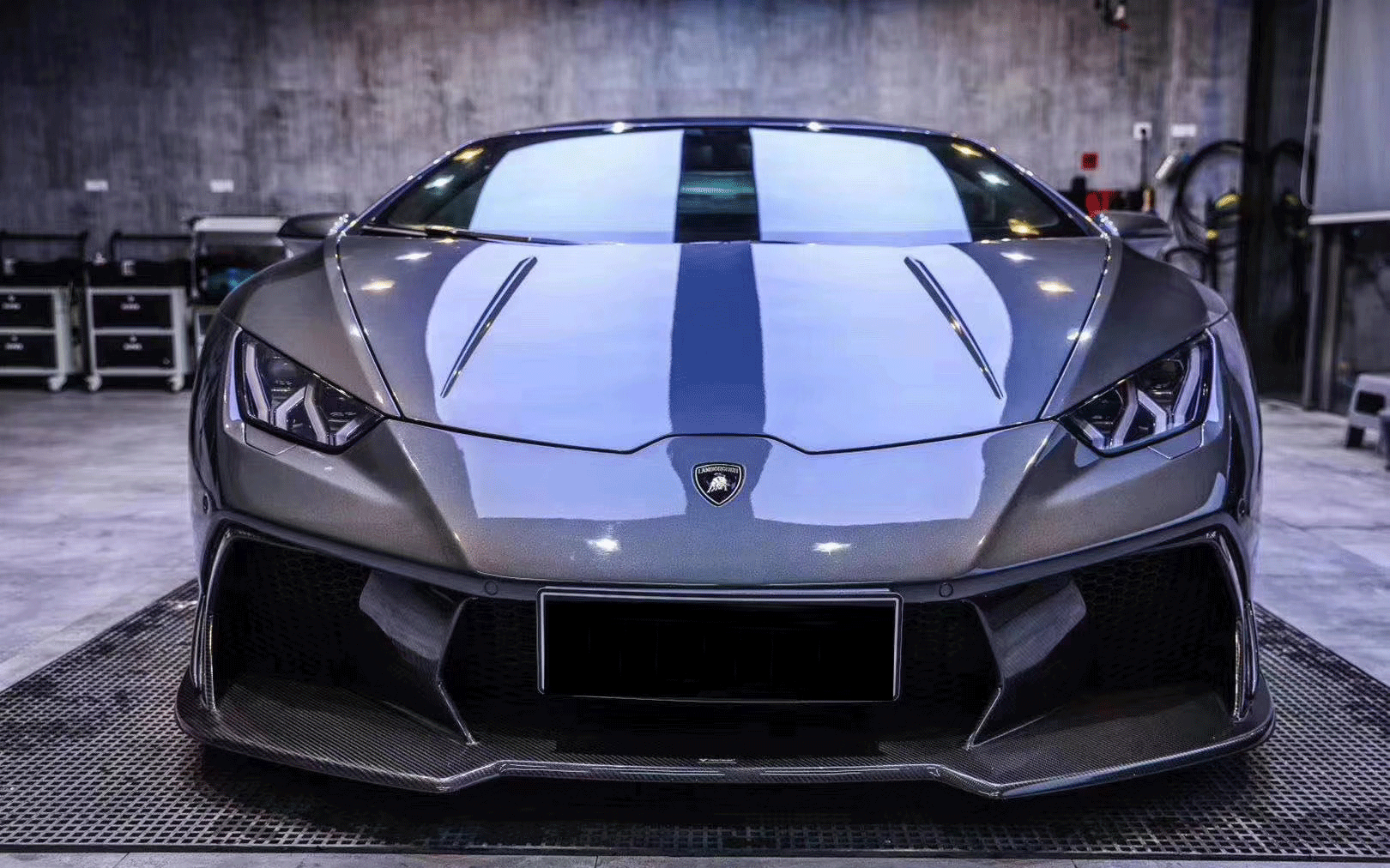 VORSTEINER HALF CARBON FIBER FRONT-BUMPER FOR LAMBORGHINI HURACAN LP610 ...