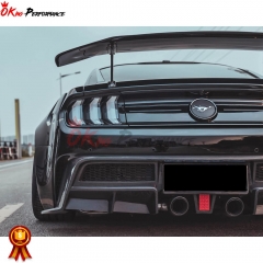CMST Style PP Rear Bumper with Carbon Fiber Rear Diffuser For Mustang 2018-2023