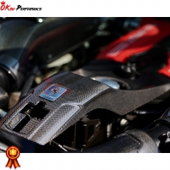 Capisto Style Dry Carbon Fiber Engine Lock Cover For Ferrari 488 GTB 2015-2018