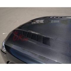 Vented Style Carbon Fiber Hood For BMW M8 F90 F91 F92 F93 2020-2024