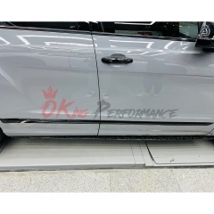 S Style Dry Carbon Fiber Side Skirt For Bentley Bentayga 2020-2024