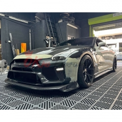 Varis MY19 Style Glass Fiber Front Bumper With Carbon Fiber Front Lip For Nissan R35 GTR 2017-2026