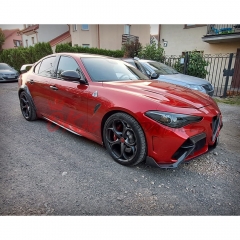Quadrifoglio Style Partial Dry Carbon Fiber Side Skirt For Alfa Romeo Giulia 2016-2023