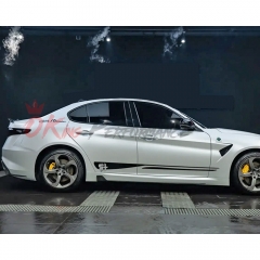 GTAM Style Half Carbon Fiber Body Kit For Alfa Romeo Giulia 2016-2023