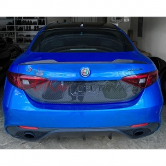 Dry Carbon Fiber Trunk Central Trim License Plate For Alfa Romeo Giulia Quadrifoglio 2016-2023
