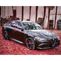 Quadrifoglio Style Glass Fiber Fender For Alfa Romeo Giulia 2016-2023