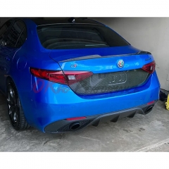 Dry Carbon Fiber Trunk Central Trim License Plate For Alfa Romeo Giulia Quadrifoglio 2016-2023