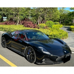 OEM Style Dry Carbon Fiber Side Skirt For Maserati MC20