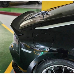 V Style Dry Carbon Fiber Rear Wing Trunk Spoiler For Nissan Z Fairlady 400Z RZ34 2022+