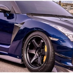 Varis 18 Ver. Style Partial Fiber Front Fender With Bumper Extension Cover For Nissan R35 GTR 2017-2023 (FOR OEM BUMPER ONLY)