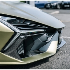 OEM Style Dry Carbon Fiber Aero Body Kits For Lamborghini Revuelto 2023-ON