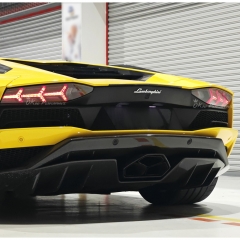 OEM Style Dry Carbon Fiber Rear Diffuser For Lamborghini Aventador S LP740 2016-2021
