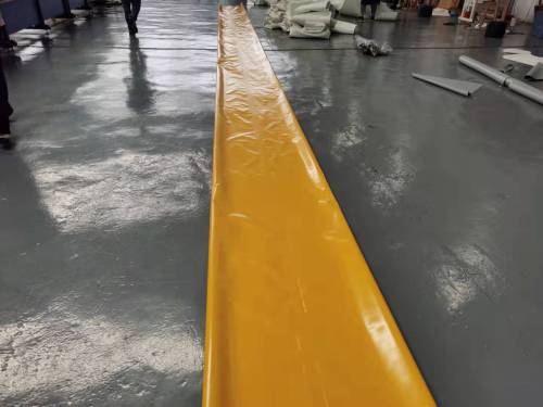 PVC Tarpaulin Yellow Water Filled Flood Barrier