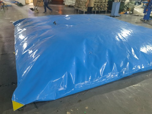 Light Blue PVC Tarpaulin Water Storage Bladder Water Bladder Tank