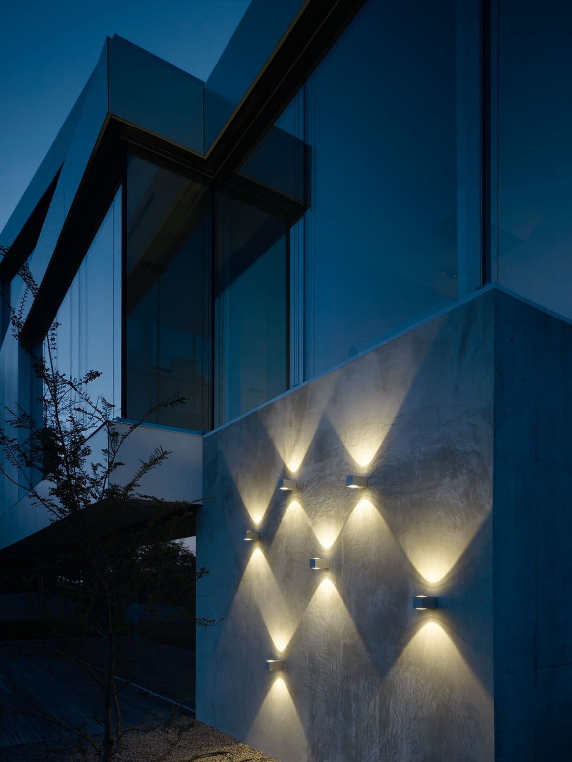 Some Tips about Outdoor Lighting from Rise Lighting