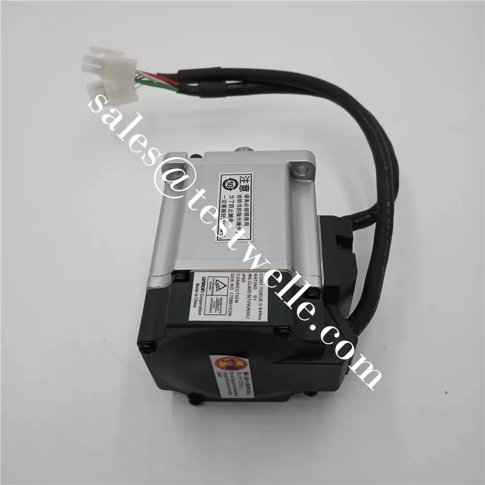 Omron micro servo Motor R7M-A05030-S1