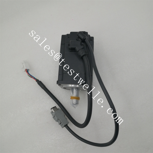 Yaskawa servo motor and driver SGM7J-04AFC6E