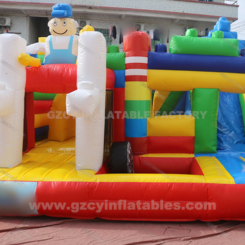 Block inflatable jumping castle with slide