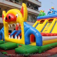 Large inflatable amusement park jumping castle