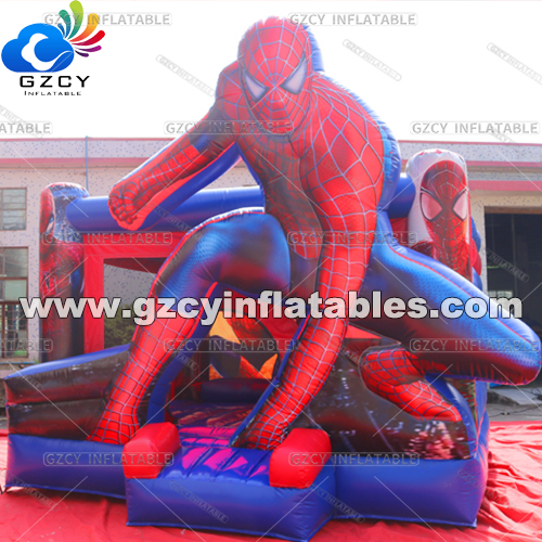 Château gonflable de Spiderman