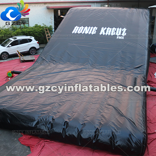 Customized  Inflatable jump air bag