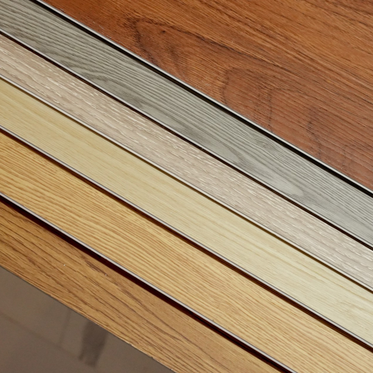 UV-cured wood finish PVC/SPC panels, various natural wood grain patterns for interior decoration