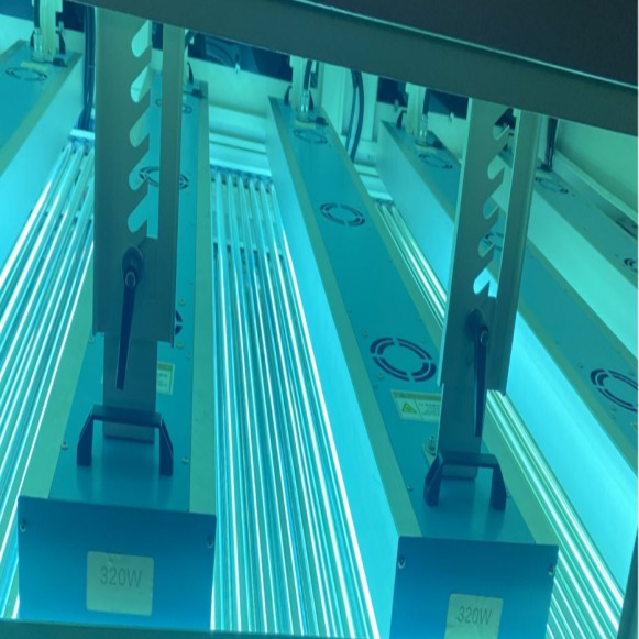 High-power 320W UV curing lamp system for fast, scratch-resistant coating on wood and SPC panels