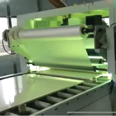 Industrial UV coating lamination equipment for high-gloss, scratch-resistant wood panel finishes