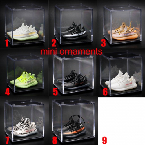 2pcs Mini Ornament Sneaker Shoes VAC07165