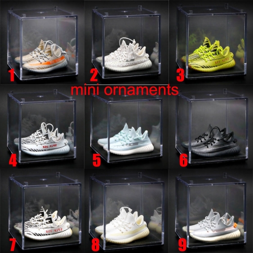 2pcs Mini Ornament Sneaker Shoes VAC07165